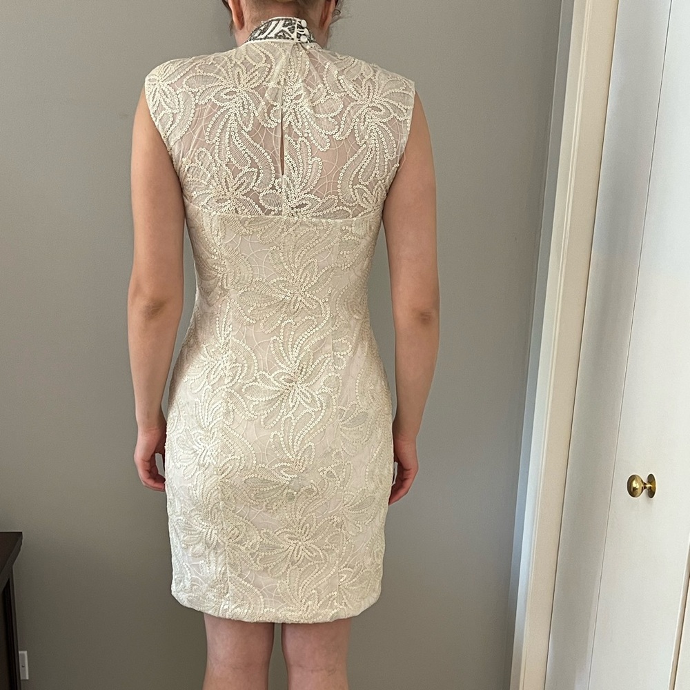 Elegant White Lace Dress Bridal - Picture 2 of 4